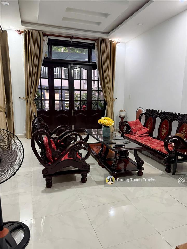 Bán nhà 3 tầng mặt tiền quảng đức cách biển hòn chồng 850m, đối diện trường sĩ quan thông tin, 9 tỷ