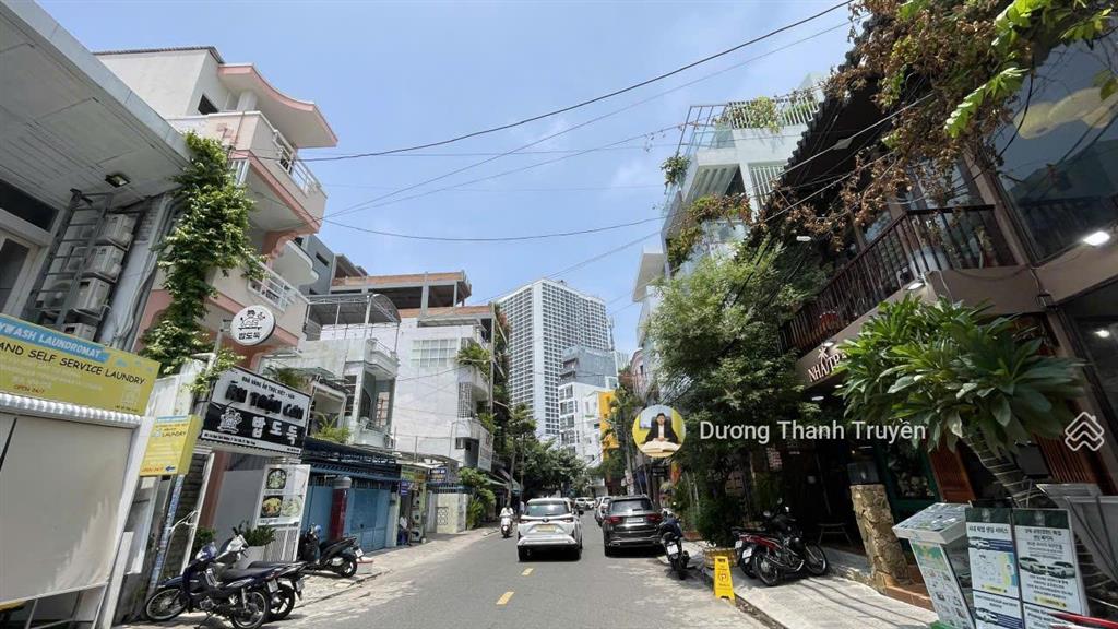 Bán nhà 4 tầng mặt tiền ngô thời nhiệm phố tây nha trang, cách biển 500m, dòng tiền 33tr/th, 15,9tỷ