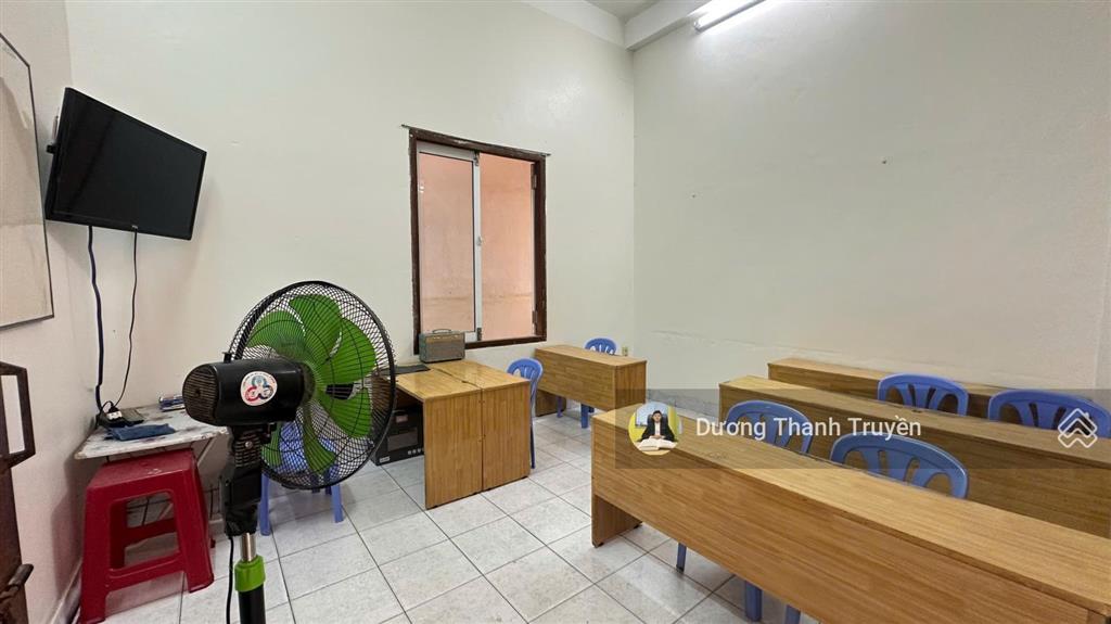 Chủ giảm 1 tỷ cần bán gấp nhà 3 tầng mặt tiền hoàn kiếm trung tâm bàn cờ, ngang hiếm 11m, giá 22 tỷ