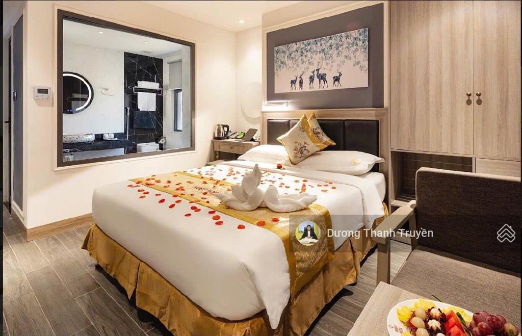 Giảm 20 tỷ bán khách sạn 20 tầng mặt tiền trần phú đối diện công viên, đang cho thuê 400 triệu/th