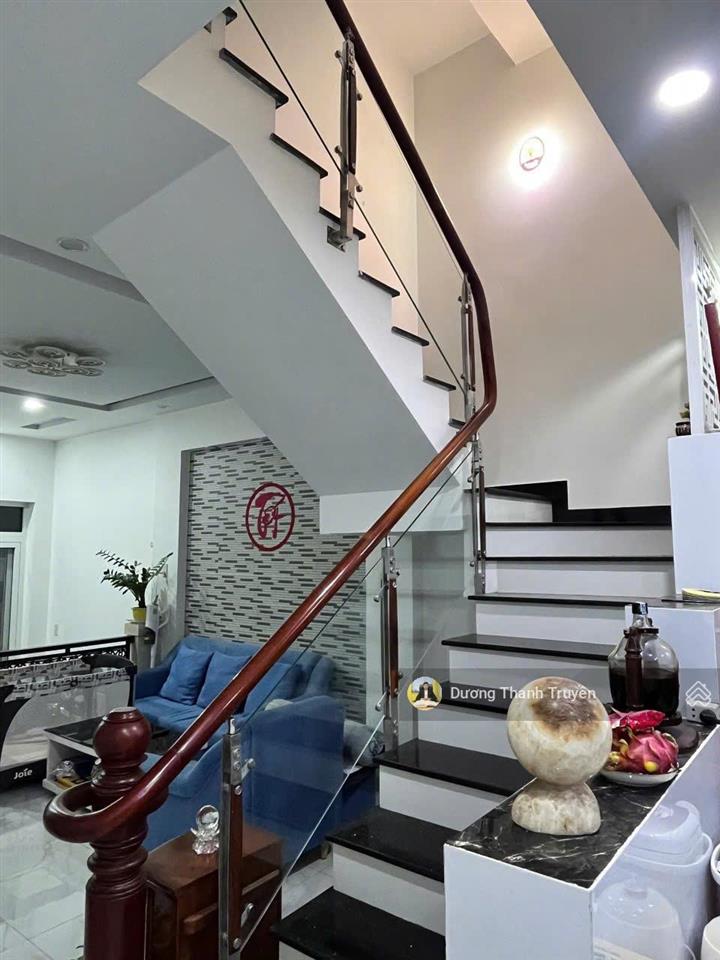 Bán nhà 3 tầng cách biển 250m cạnh trần phú gần vinmec, full nội thất, sổ hồng hoàn công, giá 7 tỷ