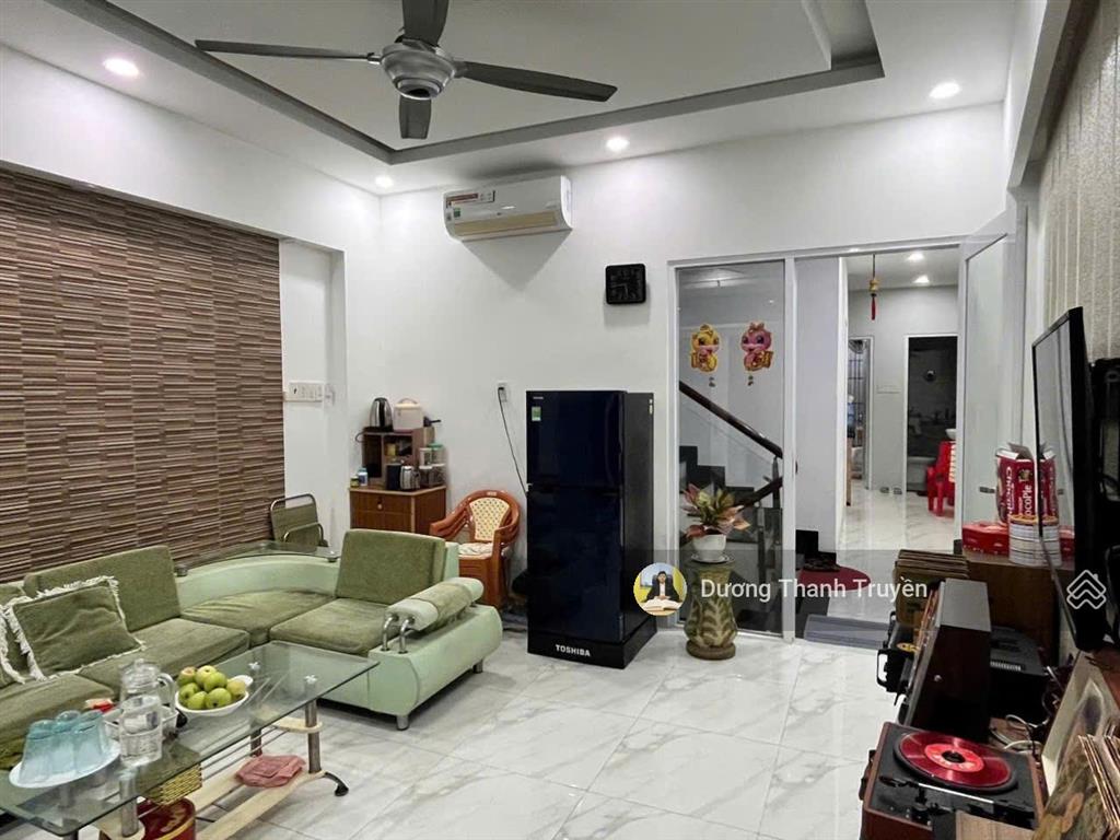 Bán nhà 3 tầng cách biển 250m cạnh trần phú gần vinmec, full nội thất, sổ hồng hoàn công, giá 7 tỷ