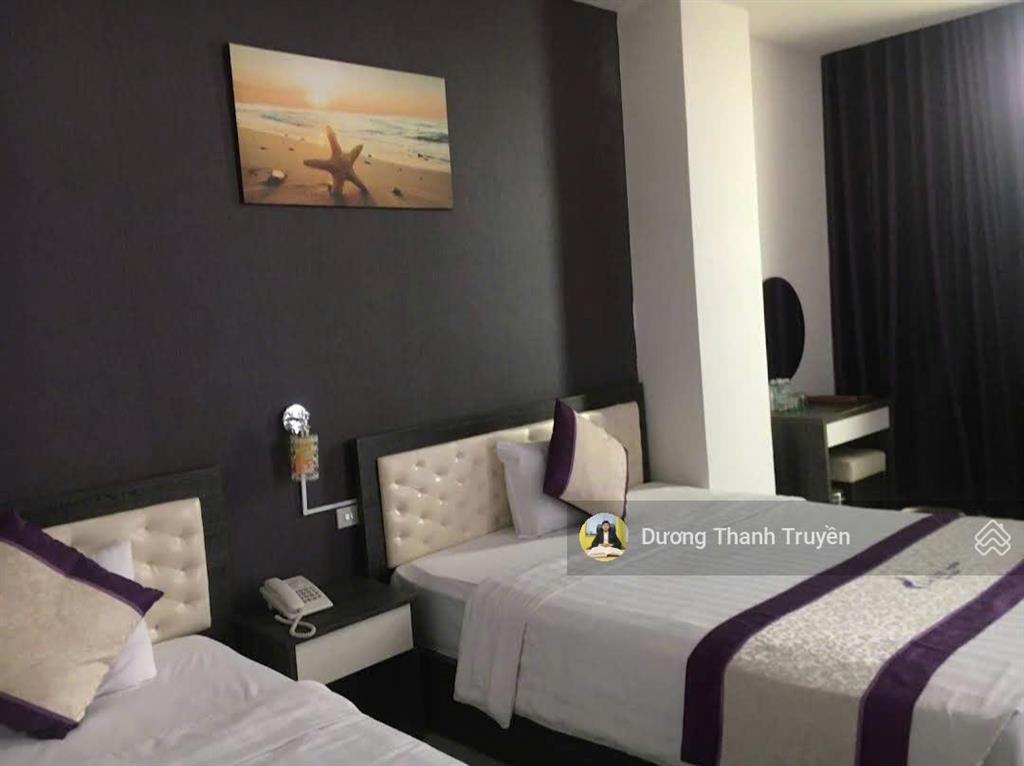 Bán khách sạn la mer hotel 10 tầng lô góc 2 mặt tiền phạm văn đồng, 31 phòng, view biển, giá 45 tỷ