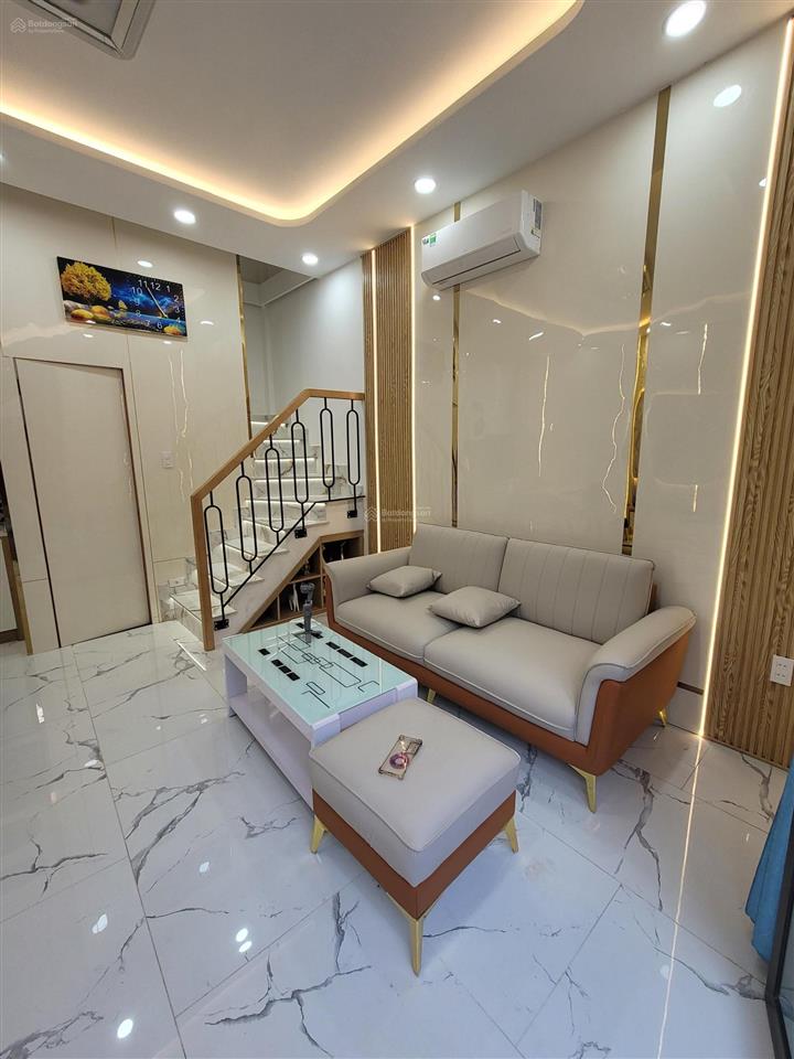Bán nhà lô góc hẻm xe hơi quang trung gò vấp không lộ giới 5,9 tỷ