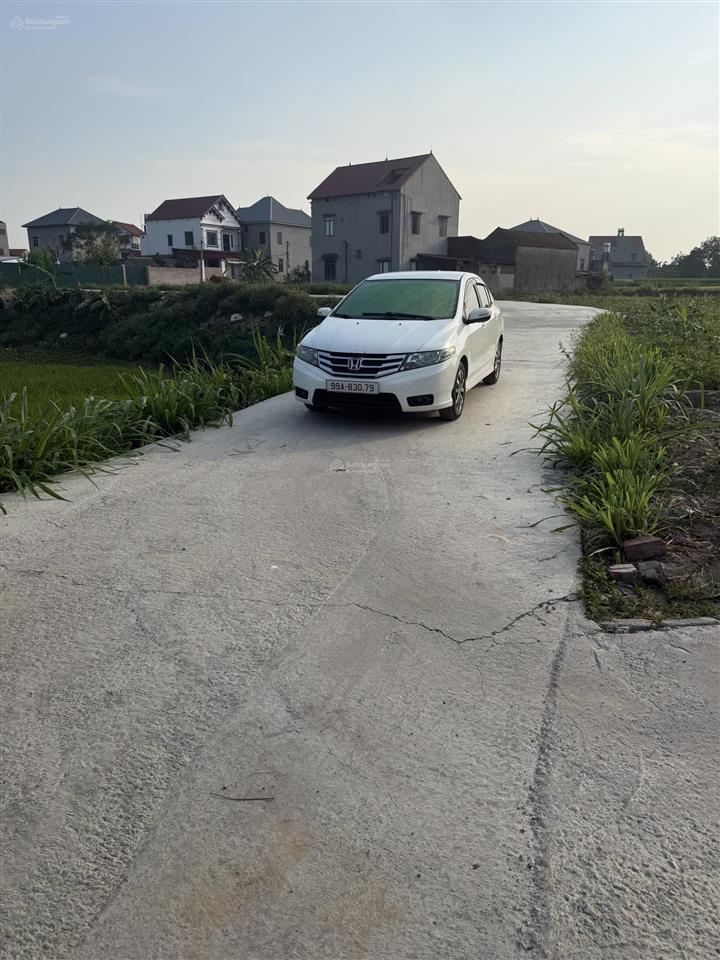 Bán nền đất góc tại đoan bái hiệp hoà, view cánh đồng cách trục liên huyện chỉ 300m