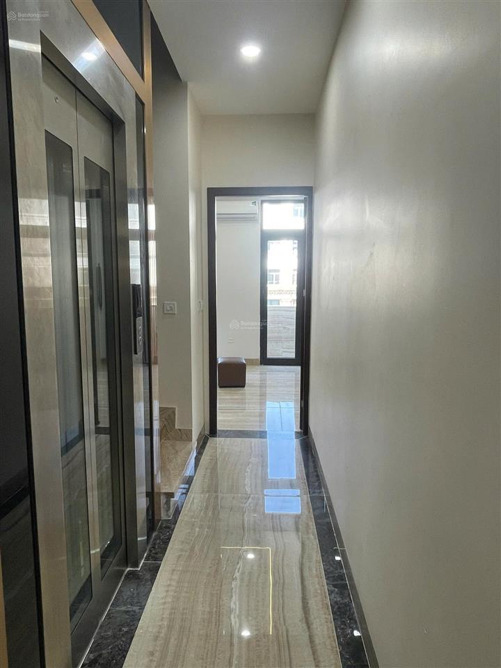Cho thuê văn phòng nhỏ 36 người tại shophouse hải âu 12, vinhomes ocean park 1, gia lâm