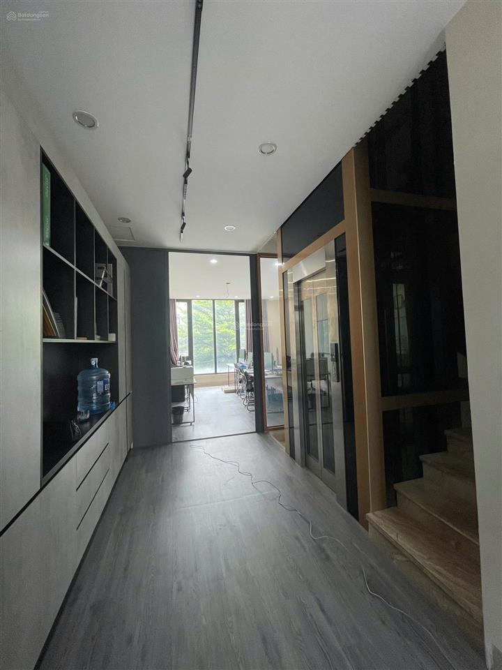 Cho thuê văn phòng tầng 2 khu shophouse hải âu 12 vinhomes ocean park 1, gia lâm