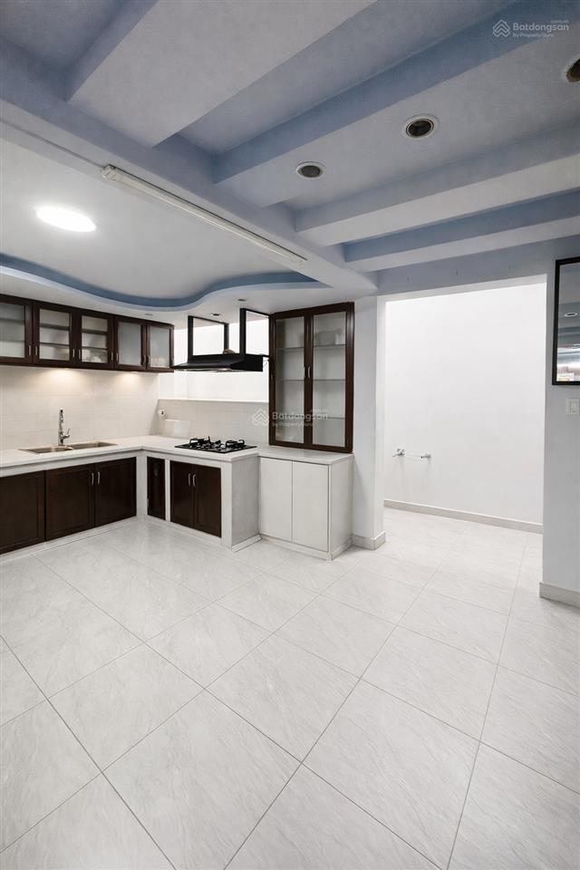 Nhà đẹp hàn hải nguyên quận 11 hẻm 6m xe tải 4 tầng btct ngang lớn 7m chỉ 13 tỷ