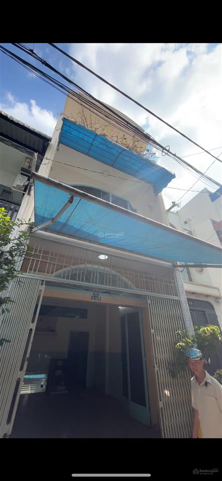 Nhà quận 6 4.3x13m 3 tầng bê tông cốt thépsân thượng giá tốt chỉ 6,38 tỷ