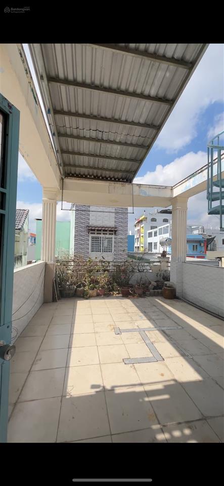 Nhà quận 6 4.3x13m 3 tầng bê tông cốt thépsân thượng giá tốt chỉ 6,38 tỷ