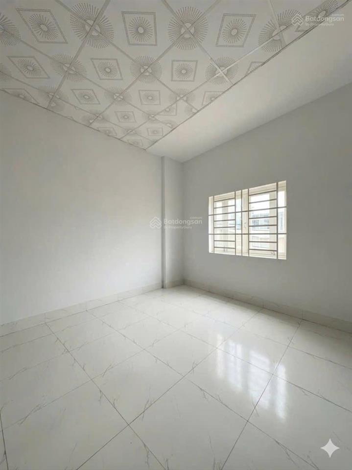 Sập giá quận 6, 5,3x16m2=78m, 2 căn cho thuê 10tr/th, hẻm 4m, chỉ 4,5 tỷ