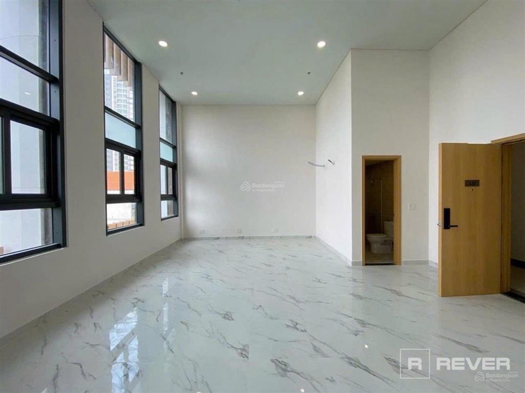 Asian capella dvtm, đang thuê 7,5tr/tháng, ở hoặc làm vp, vị trí đẹp, hơn 2 tỷ.