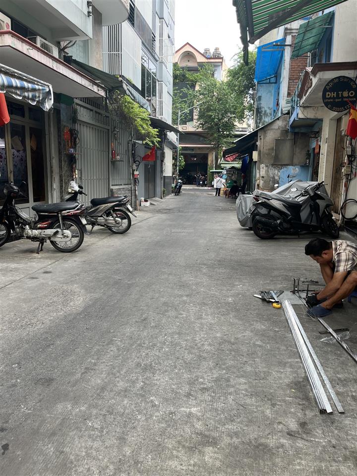 Phan văn khỏe 36m, nở hậu, hẻm thông, tiện xây mới, giá 4.6 tỷ.