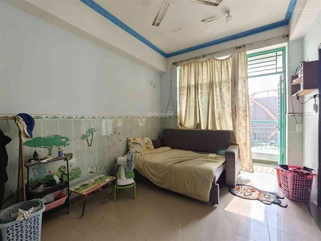 Căn hộ phú thọ q11 60m² căn góc view cv, sổ hồng riêng, giá chỉ 3 tỷ.