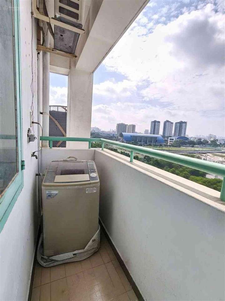 Căn hộ phú thọ q11 60m² căn góc view cv, sổ hồng riêng, giá chỉ 3 tỷ.