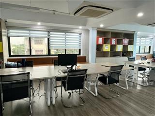 Cho thuê mật bằng văn phòng mặt phố việt hưng long biên full đồ sẵn hoạt động ngay giá 16 tr