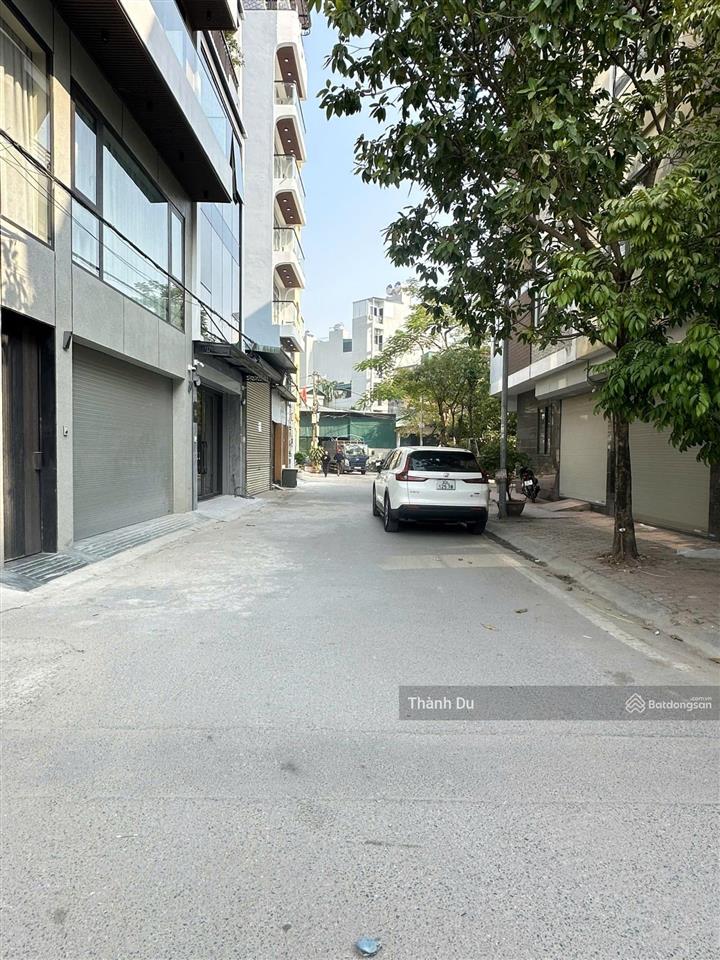 Cho thuê mặt bằng làm kho xưởng khu tđc cổ linhlong biên  đường thông ô tô tránh 70m2 giá 4,5 tr