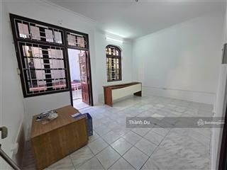 Cho thuê nhà nguyên căn nguyễn sơn  văn phòng , kho, kinh doanh 105 m2 x 3t, 5 phòng sạch sẽ