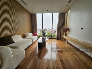 Cho thuê nhà nguyên căn nguyễn văn cừ ô tô đỗ cửa nội thất đẹp 53m2, 8t thang máy, ở , văn phòng