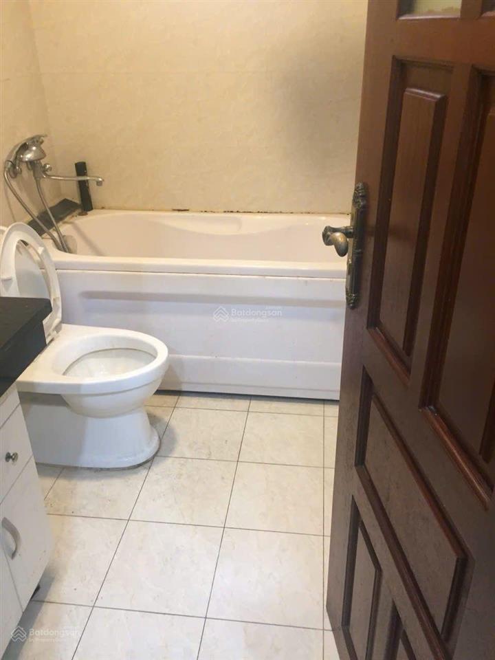 Cho thuê biệt thự khu đô thị việt hưng long biên 180m2 4pn giá 30 triệu