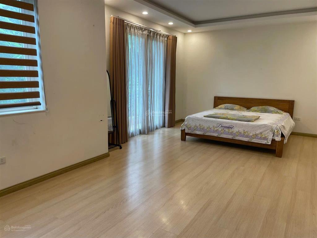 Cho thuê biệt thự vinhomes riverside long biên 120 m2 4 tầng 3ngủ 35tr/tháng