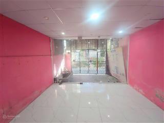Cho thuê nhà nguyên căn ngọc thụy 92m2 x2t 2 phòng ngủ, 1 mặt kinh doanh, 1 mặt ô tô đỗ, 15 triệu