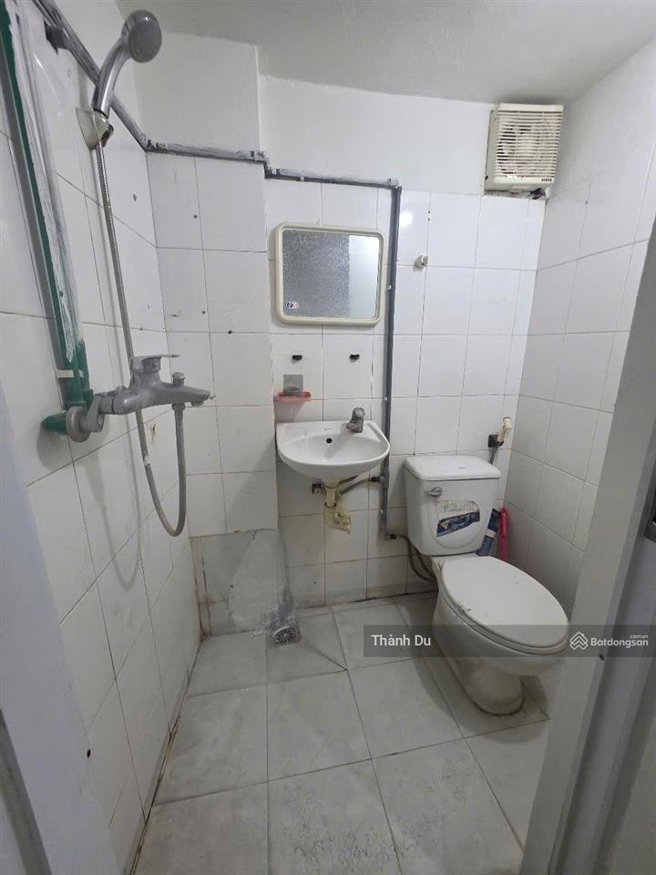 Cho thuê nhà nguyên căn  ngõ thông ô tô  kinh doanh  hoàng như tiếp 30m2 x3t giá 10 tr