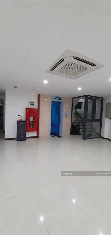 Cho thuê mặt bằng văn phòng nguyễn sơn  long biên 108m2 thang máy, pccc tiêu chuẩn giá 15,5 tr
