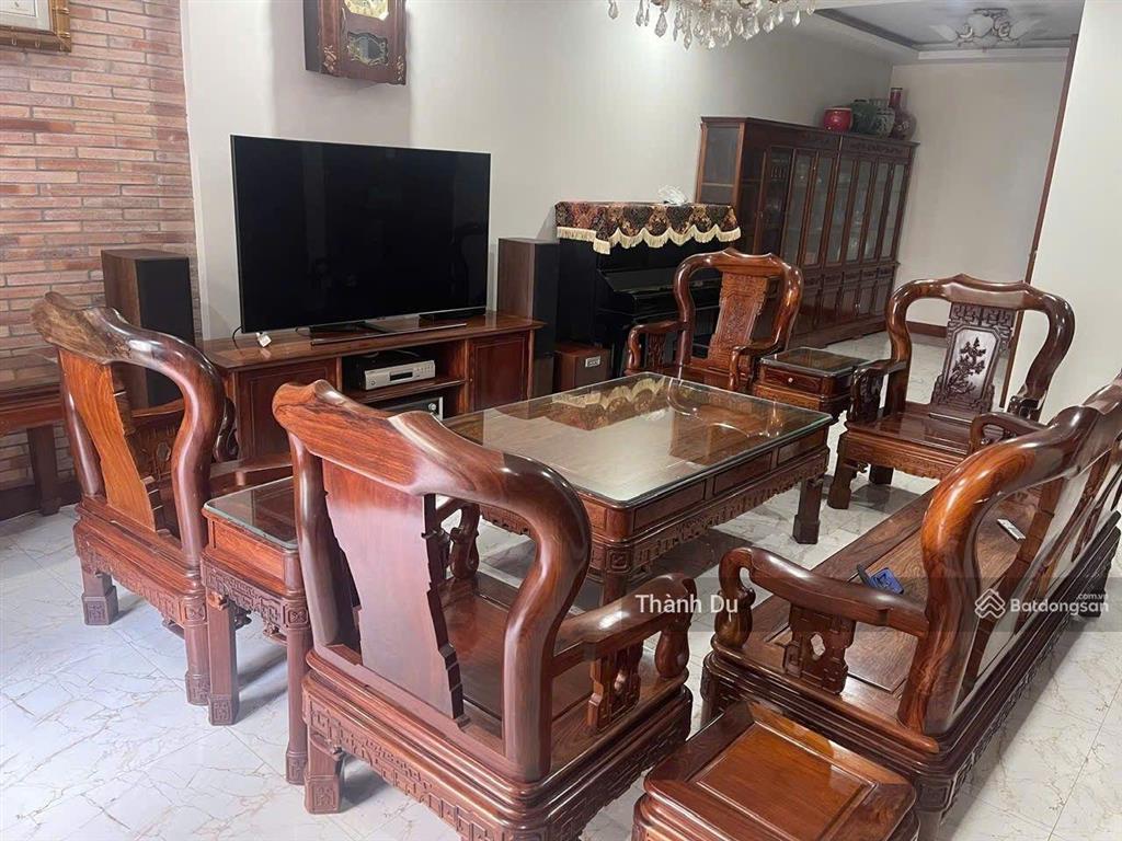Cho thuê nhà nguyên căn lâm du bồ đề 70mx5t full đồ, phân lô ô tô tránh gara 2 ô tô giá 20 tr