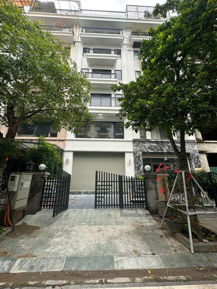 Cho thuê tòa nhà liền kề đường lâm hạ 80m2 x6t thang máy thông sàn giá 45 triệu