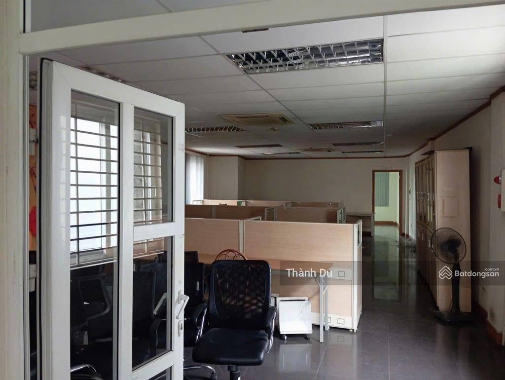 Cho thuê tòa nhà nguyên căn thang máy 160m mặt phố trụ sở, trung tâm, vp cty ngô gia tự giá 60tr/