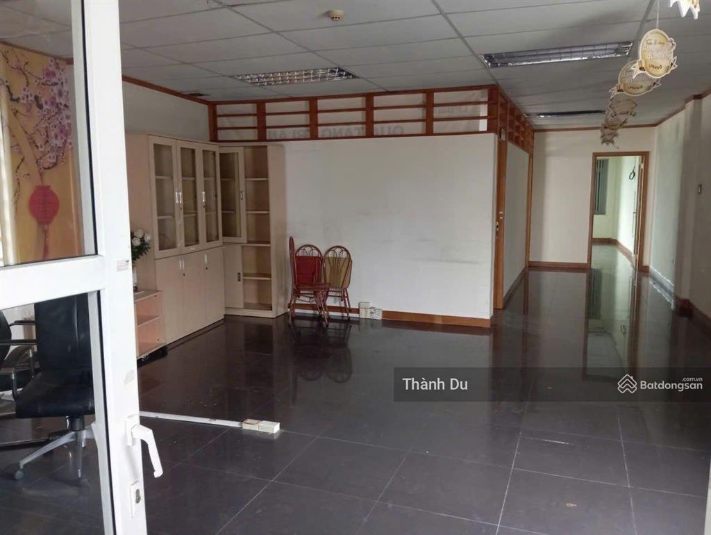 Cho thuê tòa nhà nguyên căn thang máy 160m mặt phố trụ sở, trung tâm, vp cty ngô gia tự giá 60tr/