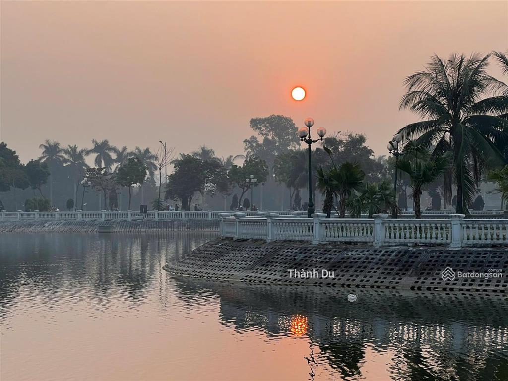 Cho thuê biệt thự thạch bàn long biên, ô tô sân rộng văn phòng, ở gia đình, chuyên gia giá 26 tr