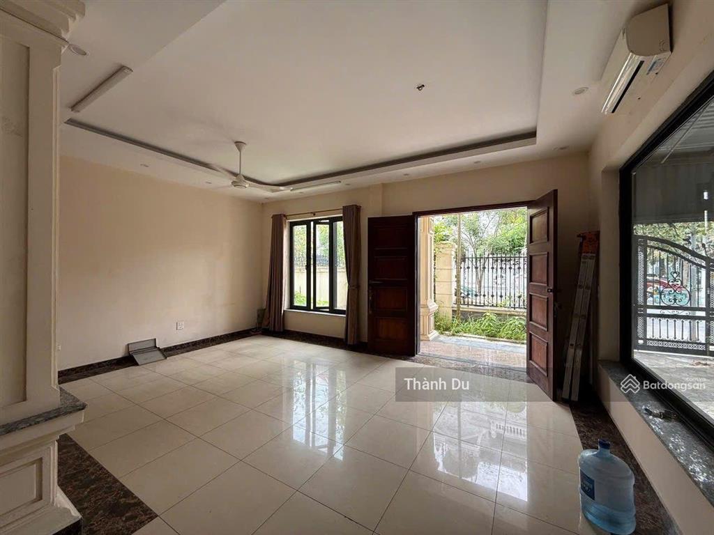 Cho thuê nhà nguyên căn việt hưng  long biên diện tích 62m, 2 tầng, giá 7 tr/tháng