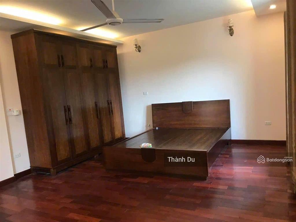 Cho thuê biệt thự việt hưng, 175m2 x4t 4pn sẵn nội thất ở ngay gần trường mariecurie giá 30 tr