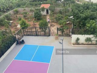 Cho thuê biệt thự sân vườn ngọc thụy 1700m2 gầm trường pháp giá 2000 usd