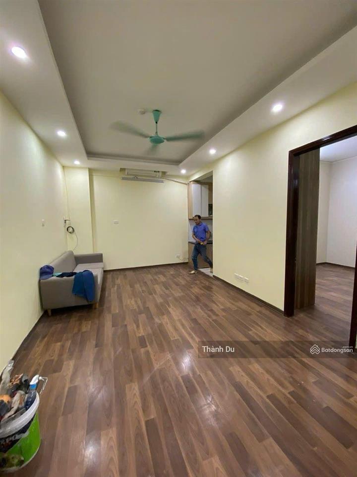 Cho thuê căn hộ đẹp việt hưng, 2 ngủ, thang máy, 65m2, nội thất cơ bản 6,5tr/tháng