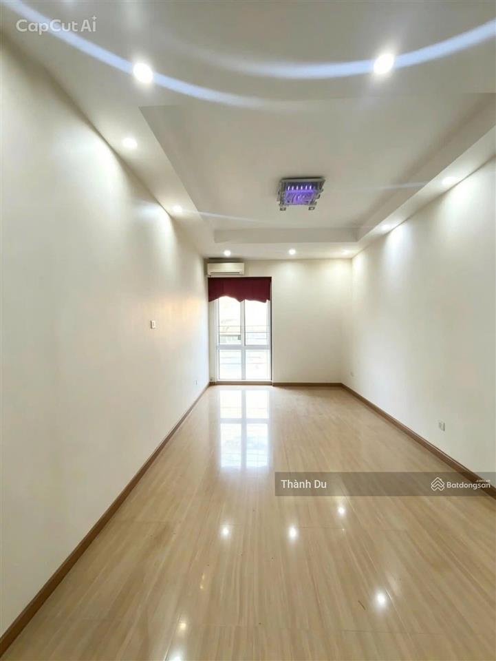 Cho thuê mặt bằng kinh doanh cafe văn phòng, shop kết hợp ở  90 m2 mặt hồ bồ đề giá 10 tr