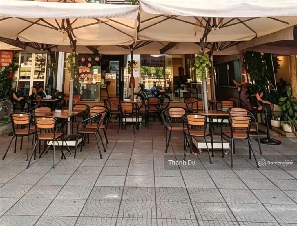 Cho thuê mặt bằng kinh doanh cafe văn phòng, shop kết hợp ở  90 m2 mặt hồ bồ đề giá 10 tr