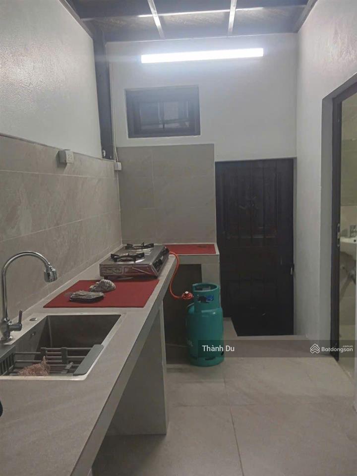 Cho thuê mặt bằng kinh doanh phố nguyễn lam long biên 60m2, mặt tiền 5m mới, đẹp giá 20 tr
