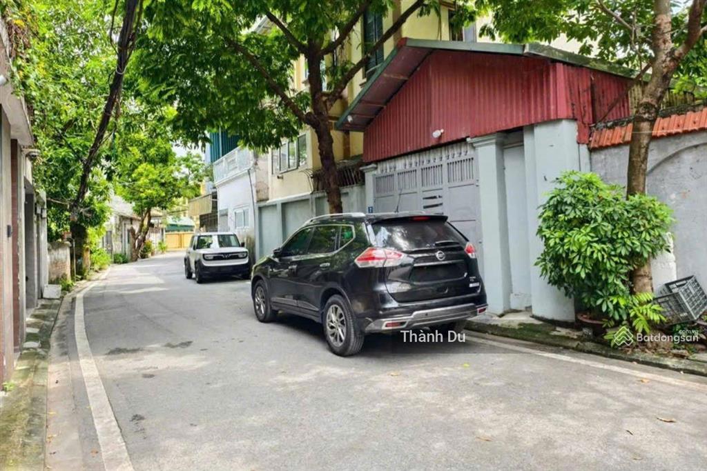 Cho thuê nhà làm văn phòng, kinh doanh, kho xưởng tư đình, cổ linh 170m2 mặt tiền 6,7m giá 17 tr