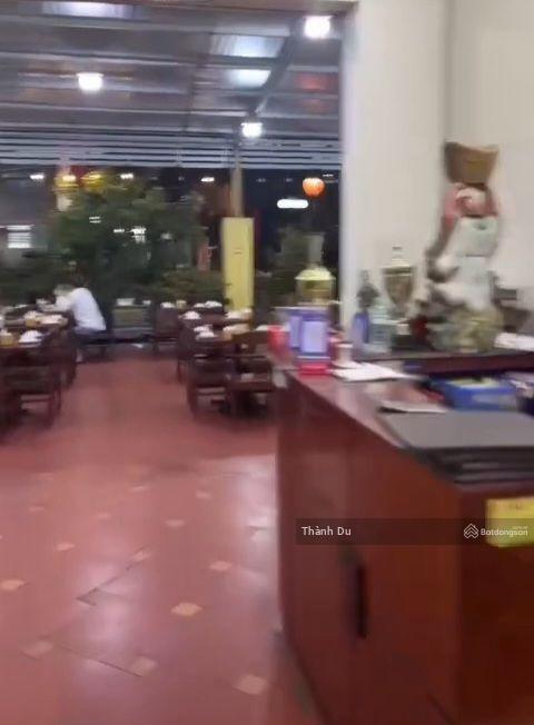 Cần cho thuê sang nhượng lại 500m2 nhà hàng tại nguyễn sơn giá thuê 70tr