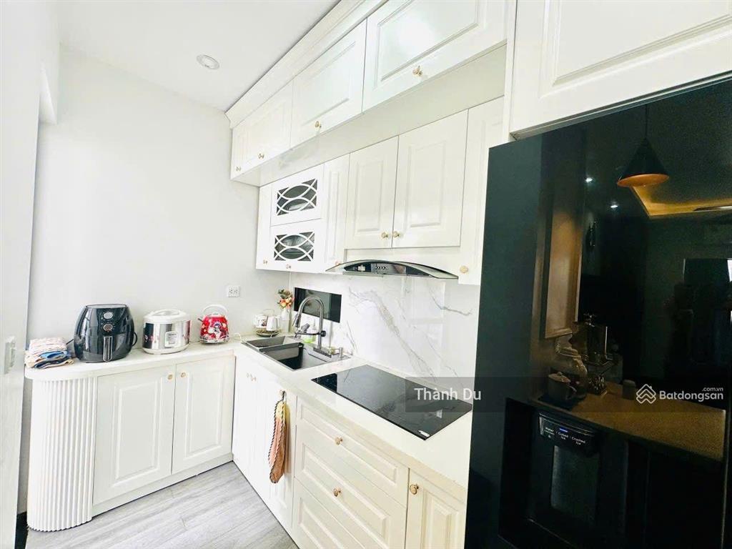 Cho thuê căn hộ chung cư cao cấp jadin sài đồng, 84m2 3 phòng ngủ gần bệnh viện vinmec