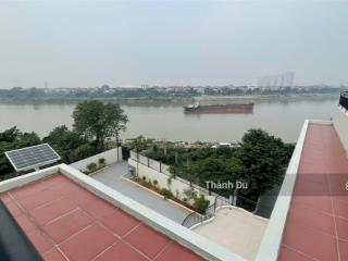 Cho thuê biệt thự ngọc thụy 150m2 + 1500m sân vườn gần trường việt pháp giá 51 tr