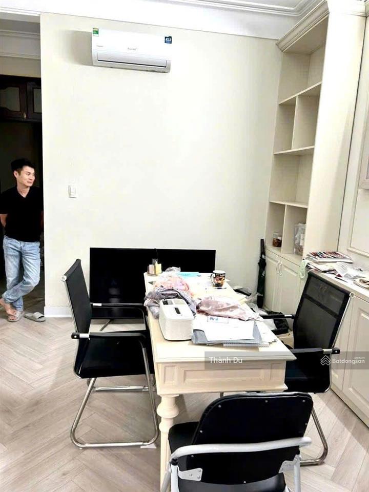 Cho thuê nhà mặt phố tuệ tĩnh vị trí cực đẹp 75m2 5t giá 55 tr