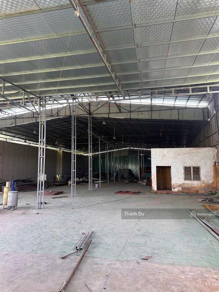 Cho thuê kho xưởng tại kiêu kỵ, gia lâm tp hà nội 1250m2. xe container vào được, pccc giá 80k/m2