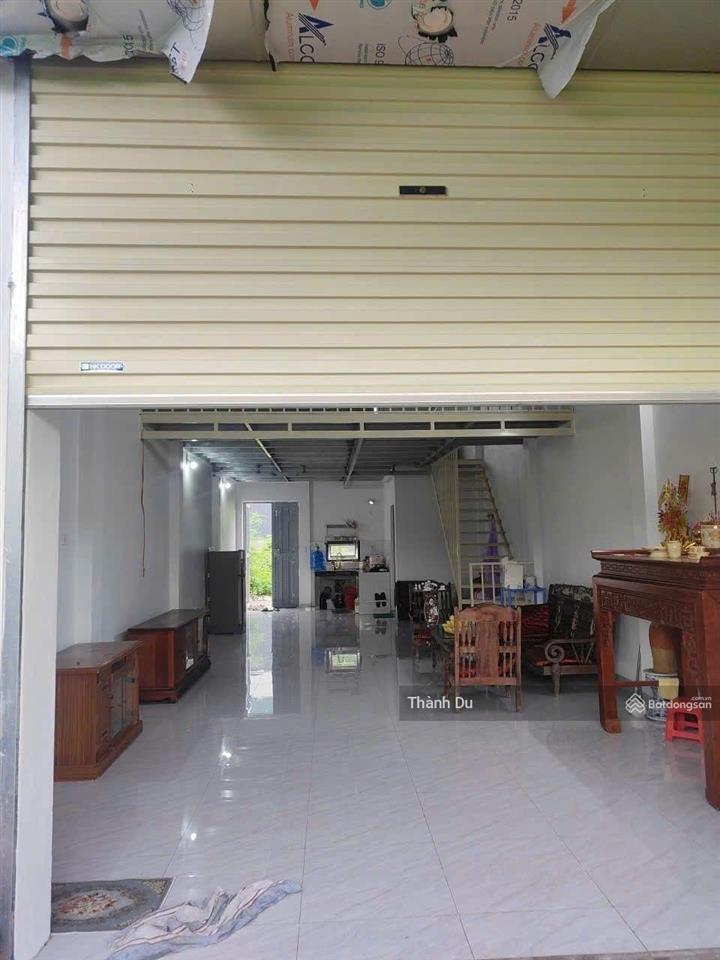 Cho thuê nhà cấp 4 hoặc kho xưởng thượng thanh  long biên 60m2 + 30m2 gác xép giá 7 tr