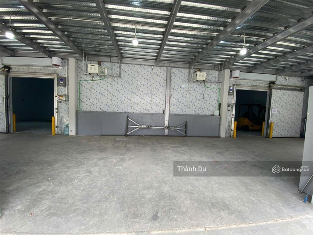 Cho thuê chuyển nhượng kho lạnh kết hợp văn phòng ngọc thụy, long biên 400m2 container đỗ cửa