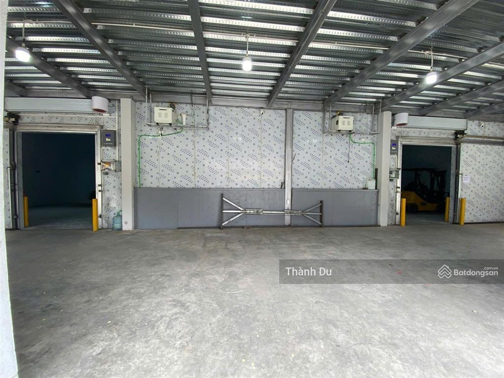 Cho thuê chuyển nhượng kho lạnh kết hợp văn phòng ngọc thụy, long biên 400m2 container đỗ cửa