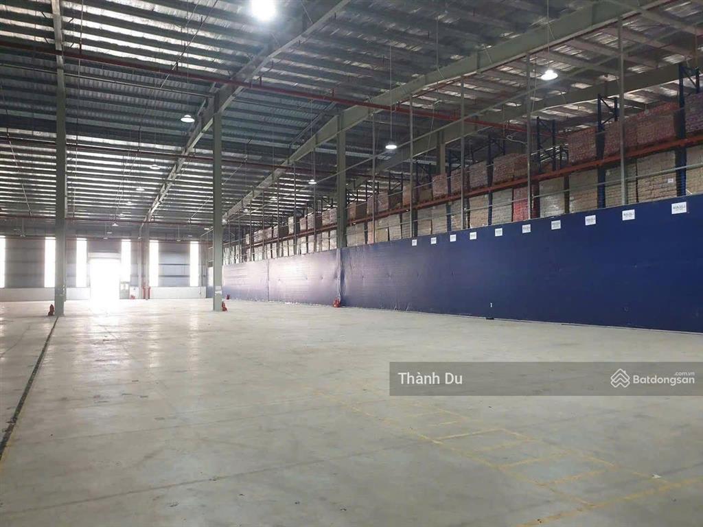 Cho thuê kho 4000m2 tại khu cn đài tư long biên, tiêu chuẩn logitics, pccc tiêu chuẩn 175 nghìn/m2